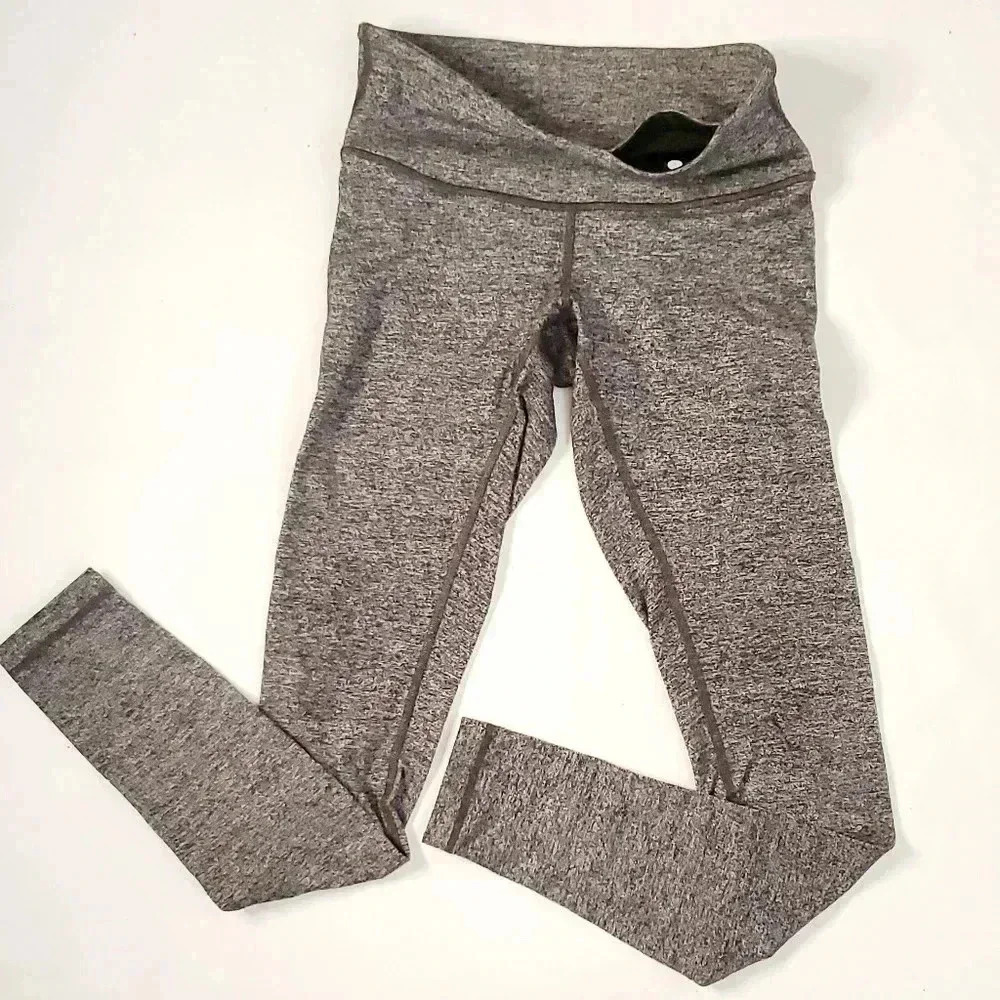 Lululemon Grained Gray  legging sz 4
